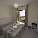 Donna Rosa Bed & Breakfast