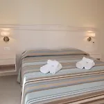 Bed and breakfast Donna Rosa 4*