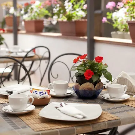 Donna Rosa Bed & Breakfast 4*