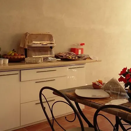 Donna Rosa B&B 트로페아