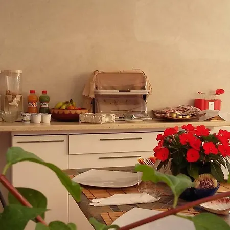 Donna Rosa Bed & Breakfast 4*