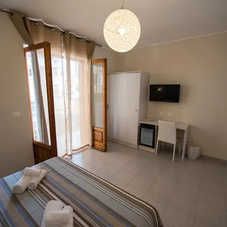 Donna Rosa Bed & Breakfast 4*