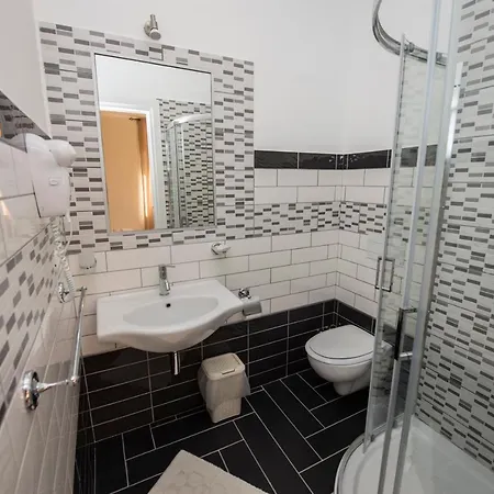 Bed & Breakfast Donna Rosa 4*