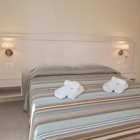 Bed & Breakfast Donna Rosa 4*