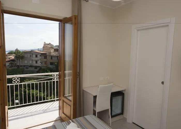 Nocleg ze śniadaniem Donna Rosa 4*